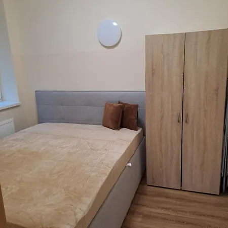 Utulny 1 S Vlastnym Parkovanim Appartement Žilina